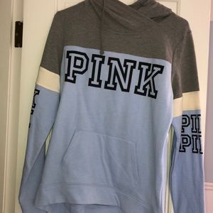 VS pink sweatshirt with hood